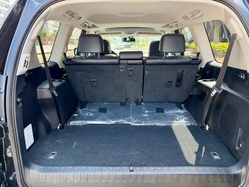 2019 Lexus GX 460 (Middle East version) — миниатюра 27