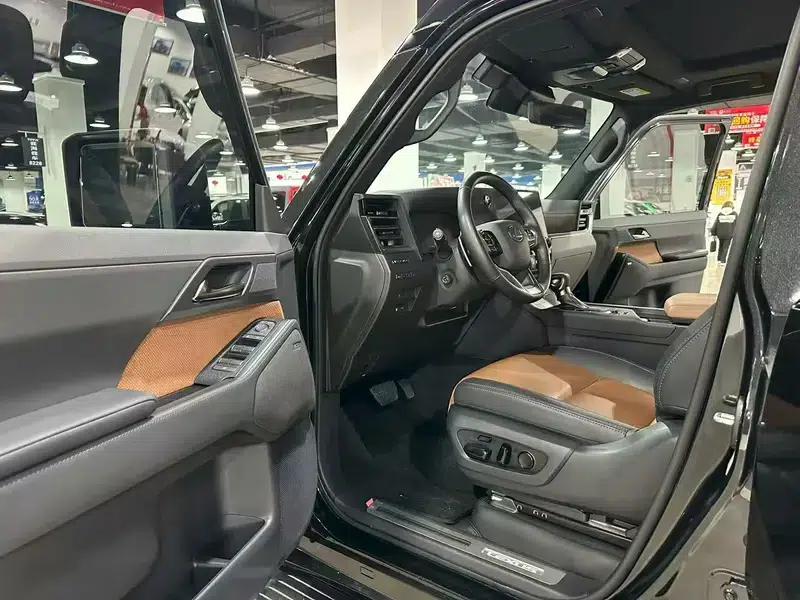 Lexus GX 2024 550h Lingfeng Edition — миниатюра 9