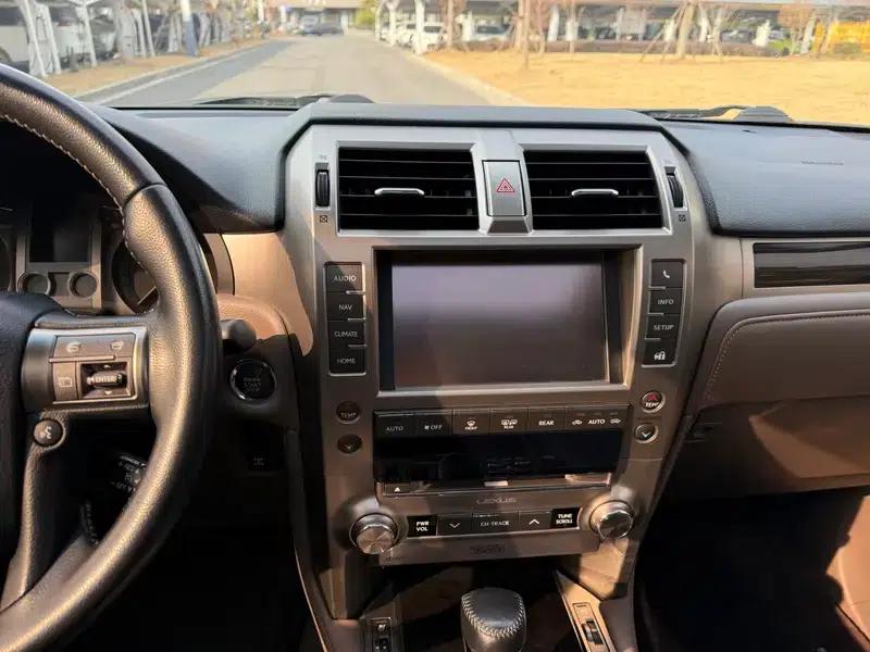 2015 Lexus GX 400 Luxury Edition — миниатюра 11