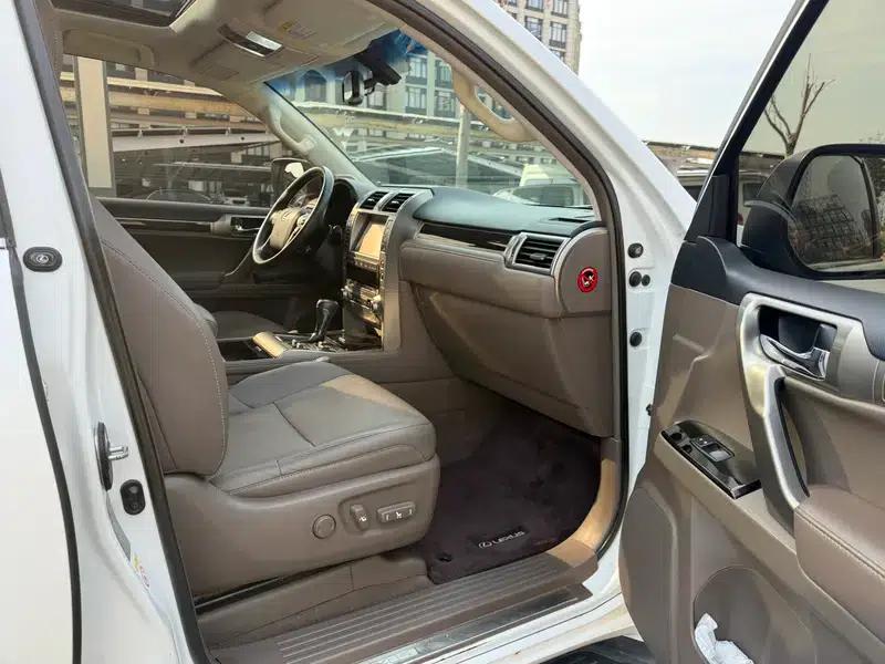 2015 Lexus GX 400 Luxury Edition — миниатюра 12