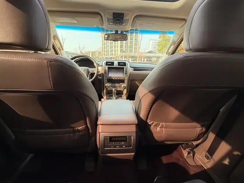 2015 Lexus GX 400 Luxury Edition — миниатюра 20