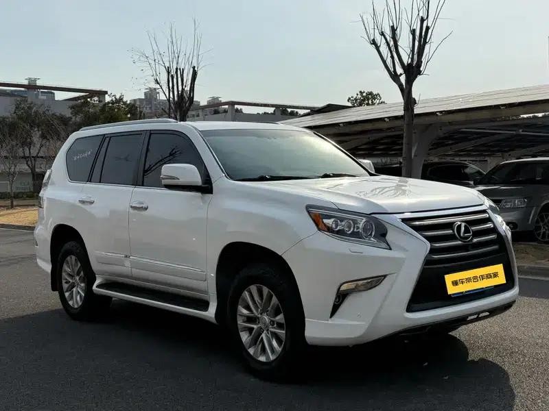 2015 Lexus GX 400 Luxury Edition — миниатюра 3