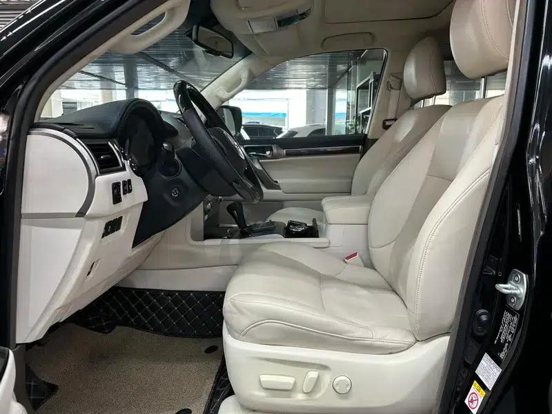 2019 Lexus GX 460 (Middle East version) — миниатюра 16