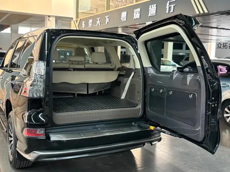 2019 Lexus GX 460 (Middle East version) — миниатюра 21