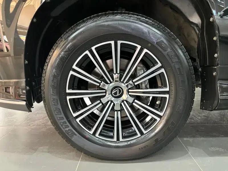2019 Lexus GX 460 (Middle East version) — миниатюра 8