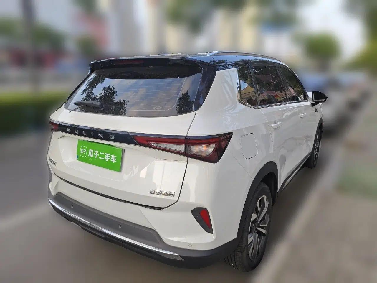 Wuling Asta 2021 1.5T CVT Starlight Edition — миниатюра 6