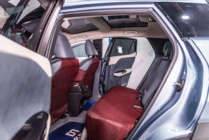 Lexus RZ 2023 450e DIRECT4 Luxury Edition — миниатюра 14