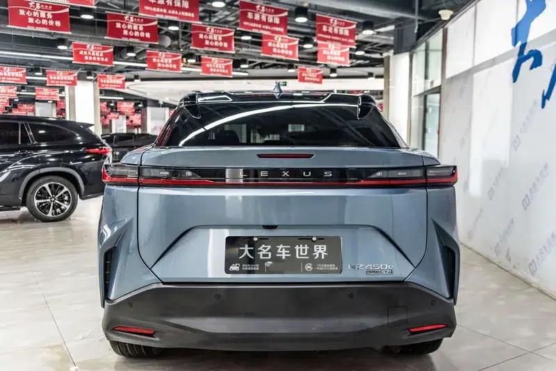 Lexus RZ 2023 450e DIRECT4 Luxury Edition — миниатюра 5