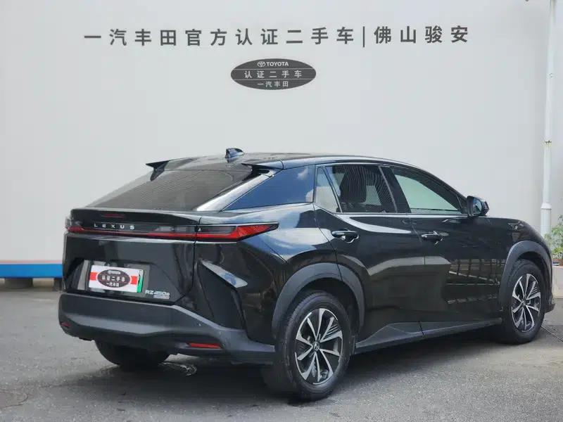 Lexus RZ 2023 450e DIRECT4 Luxury Edition — миниатюра 7