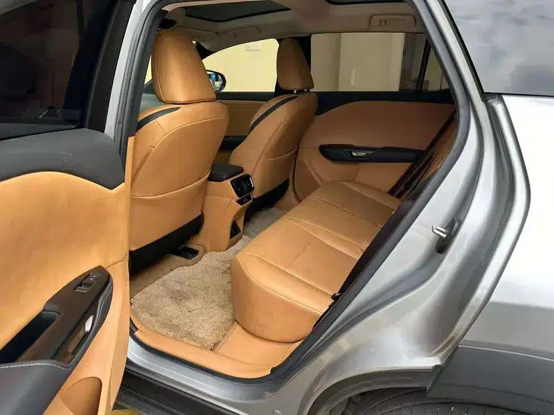 Lexus RZ 2023 450e DIRECT4 Luxury Edition — миниатюра 26