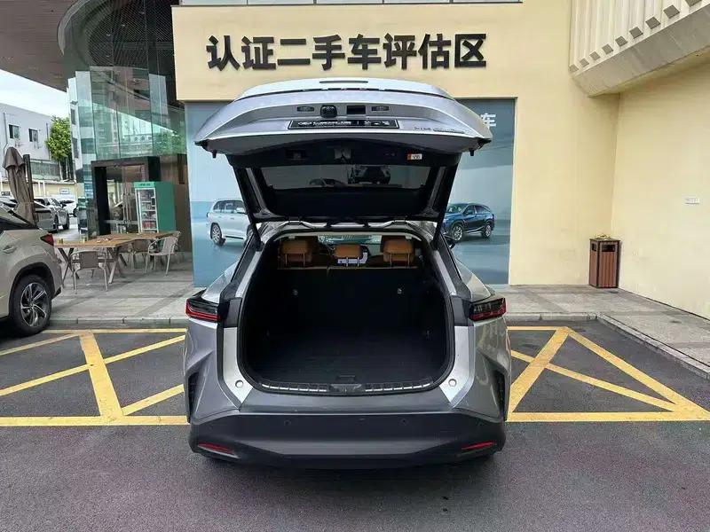 Lexus RZ 2023 450e DIRECT4 Luxury Edition — миниатюра 7