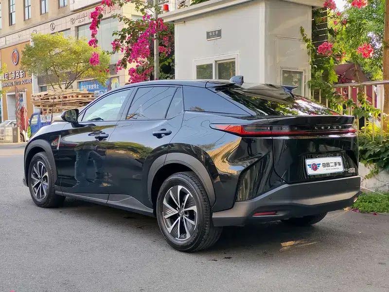 Lexus RZ 2023 450e DIRECT4 Luxury Edition — миниатюра 4