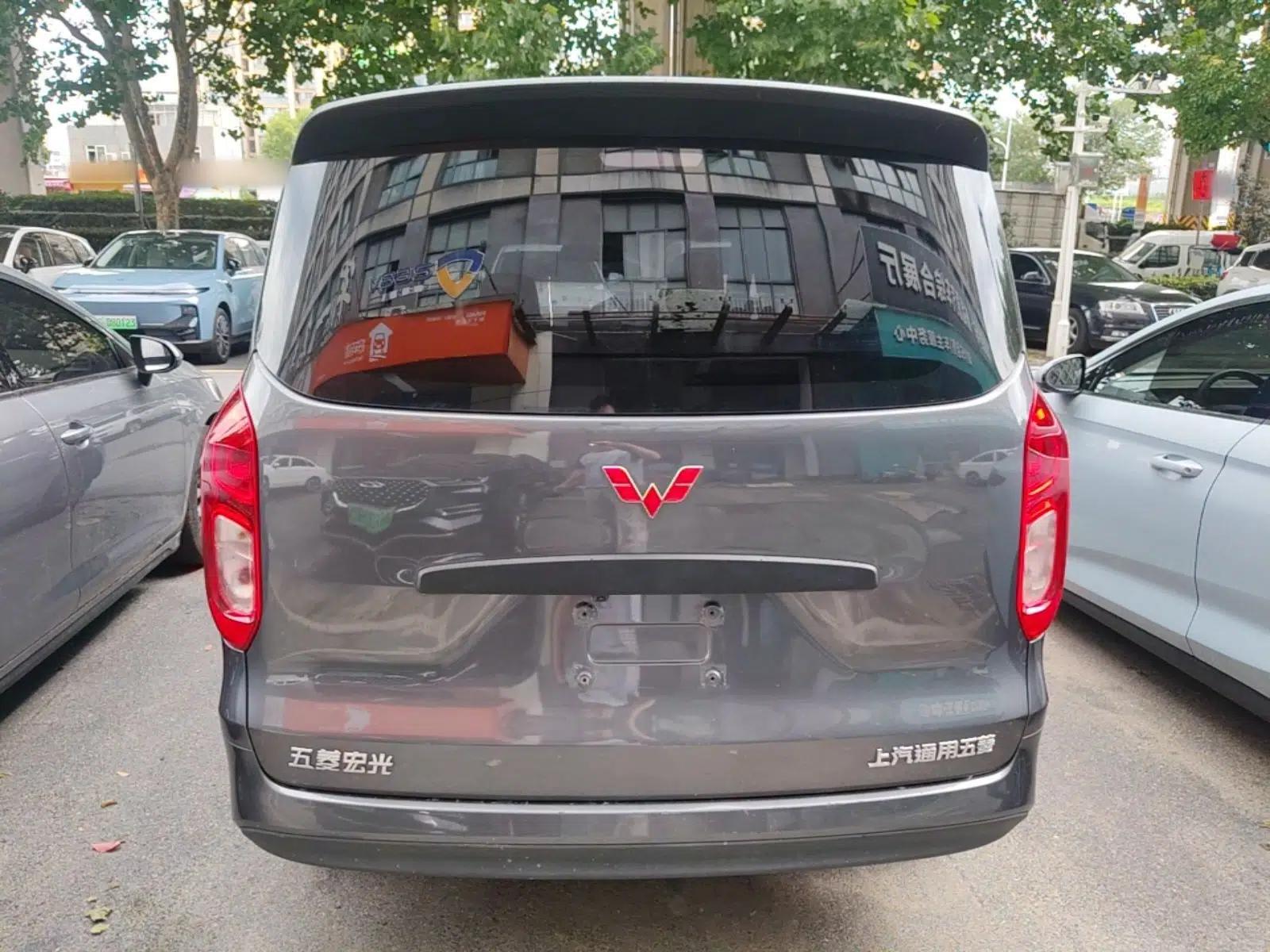 Wuling Hongguang New Energy 2024 All-Electric Model 300KM Standard Version — миниатюра 5