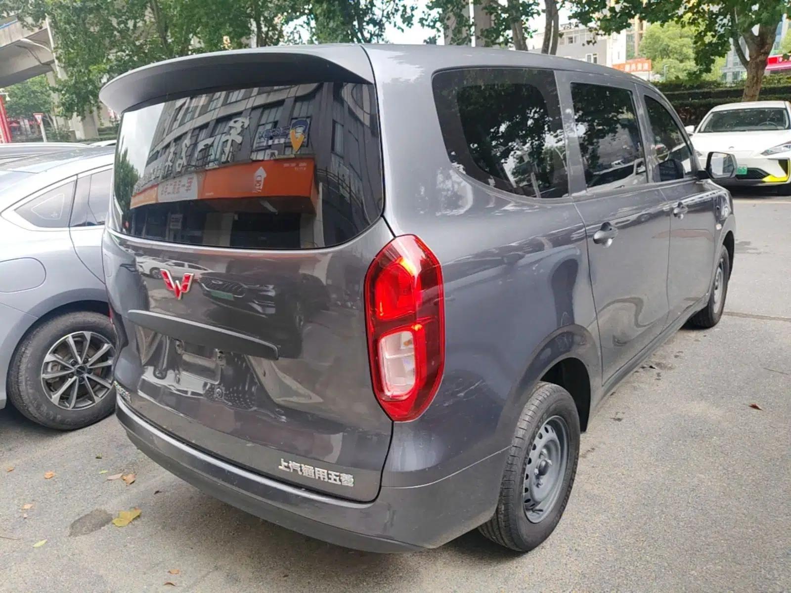 Wuling Hongguang New Energy 2024 All-Electric Model 300KM Standard Version — миниатюра 6