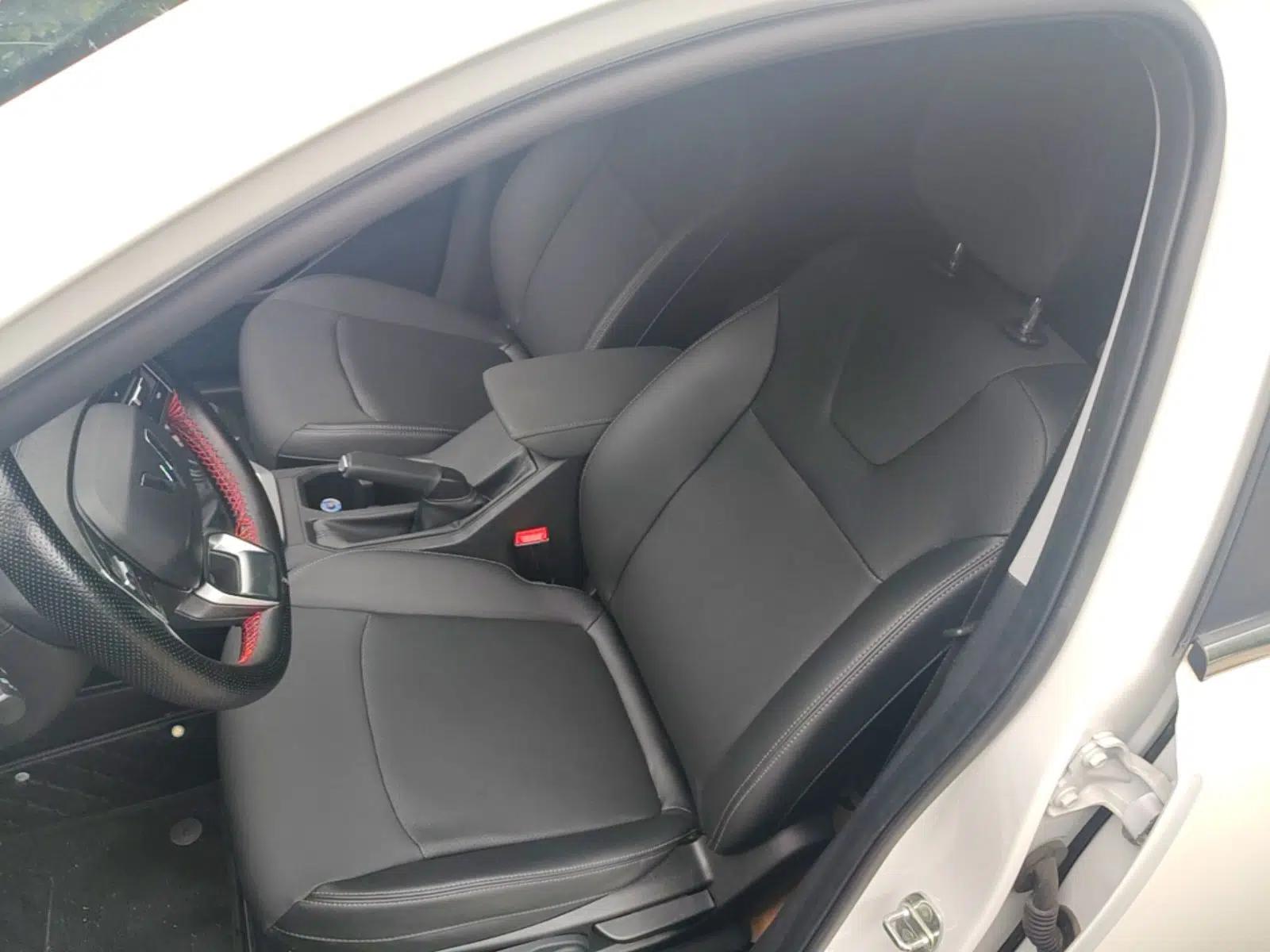Wuling Alvez 2022 1.5L Manual Comfort Version — миниатюра 22