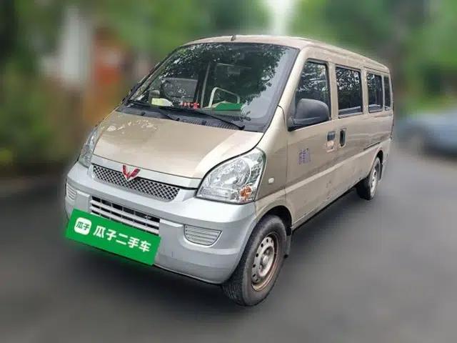 Wuling Rongguang EV 2022 Basic Passenger Bus Powered by Penghui Battery