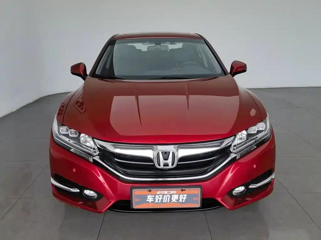 Spirior 2015 2.0L Premium Edition — миниатюра 3