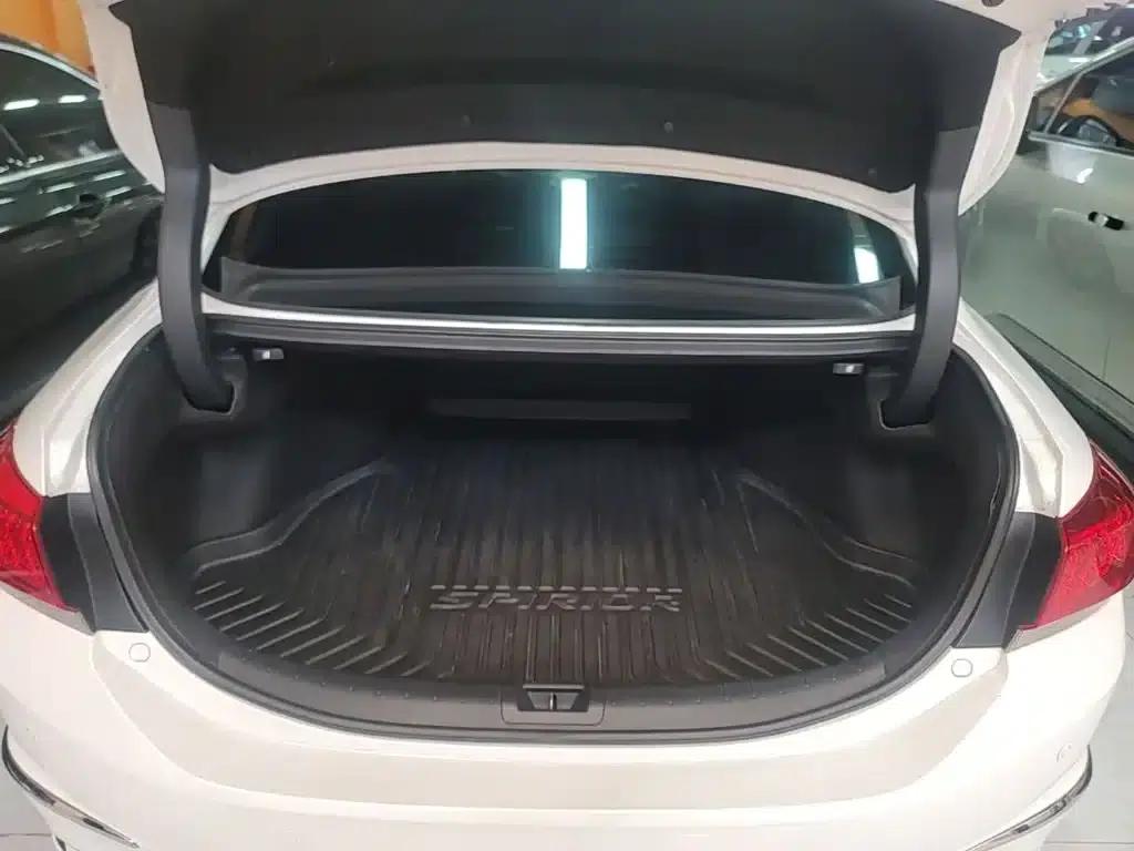 Spirior 2015 2.4L Premium Edition — миниатюра 19