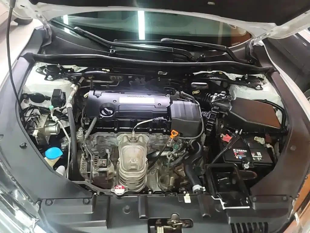 Spirior 2015 2.4L Premium Edition — миниатюра 20