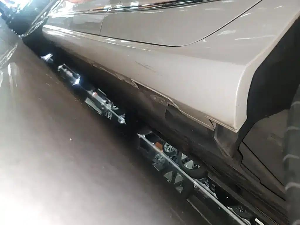 Spirior 2015 2.4L Premium Edition — миниатюра 22