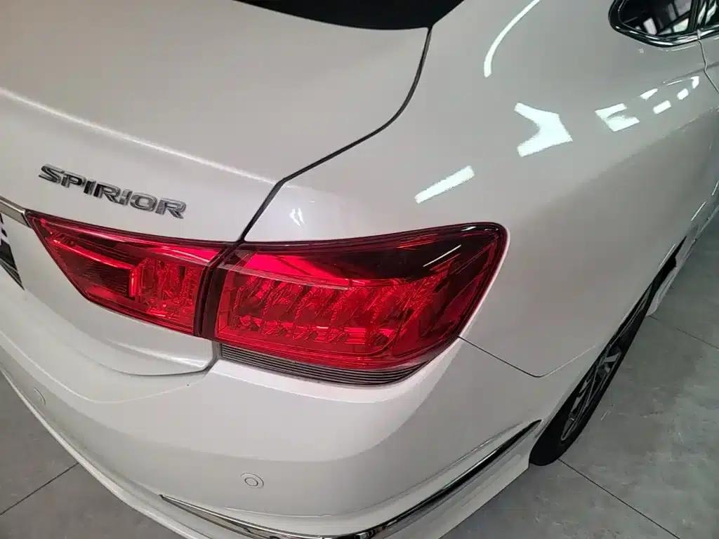 Spirior 2015 2.4L Premium Edition — миниатюра 8