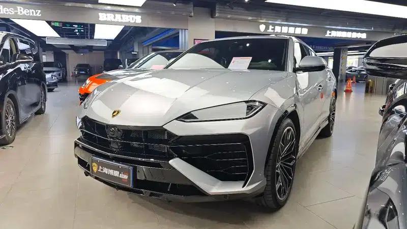 2025 Urus SE 4.0T Standard Edition — миниатюра 1