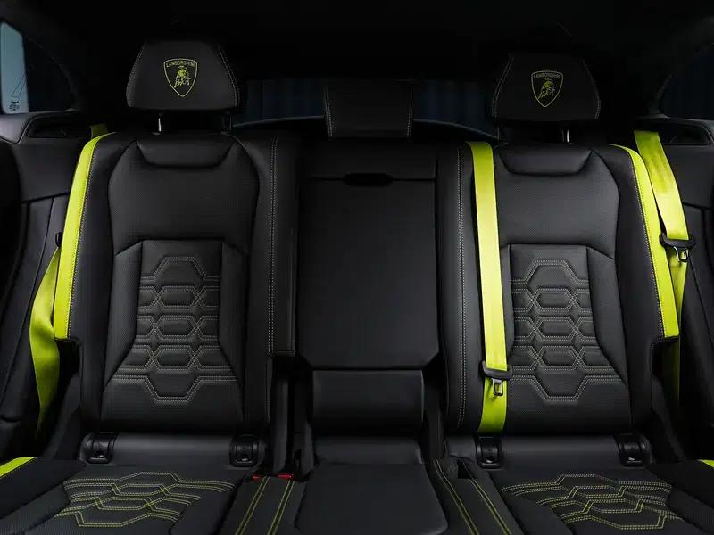 2025 Urus SE 4.0T Standard Edition — миниатюра 24