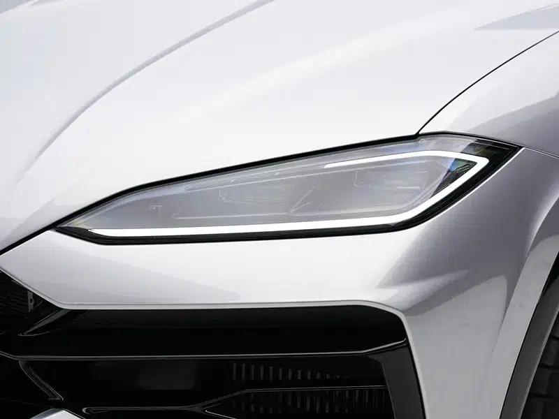 2025 Urus SE 4.0T Standard Edition — миниатюра 5