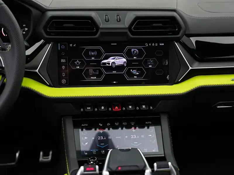 2025 Urus SE 4.0T Standard Edition — миниатюра 9