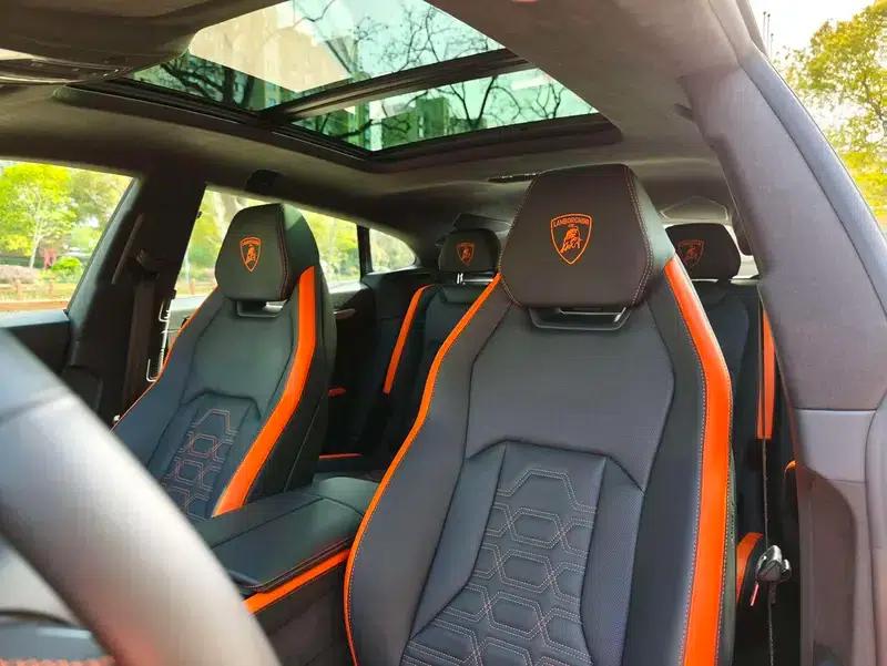 2025 Urus SE 4.0T Standard Edition — миниатюра 26
