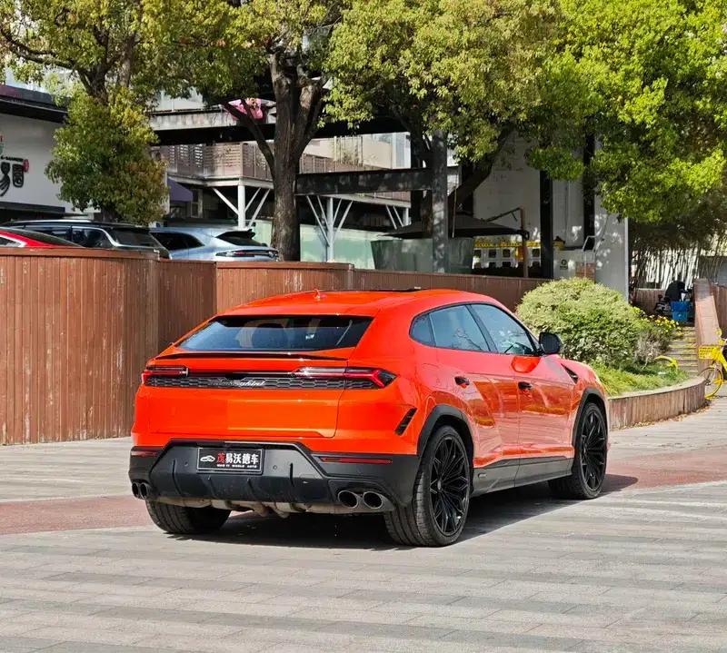 2025 Urus SE 4.0T Standard Edition — миниатюра 7