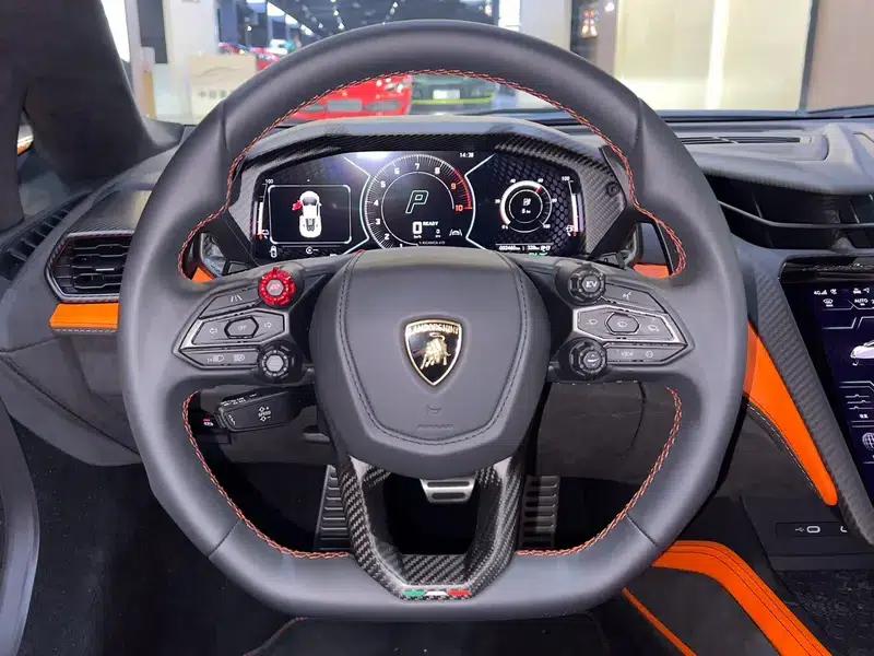 2023 Revuelto Standard Model — миниатюра 11