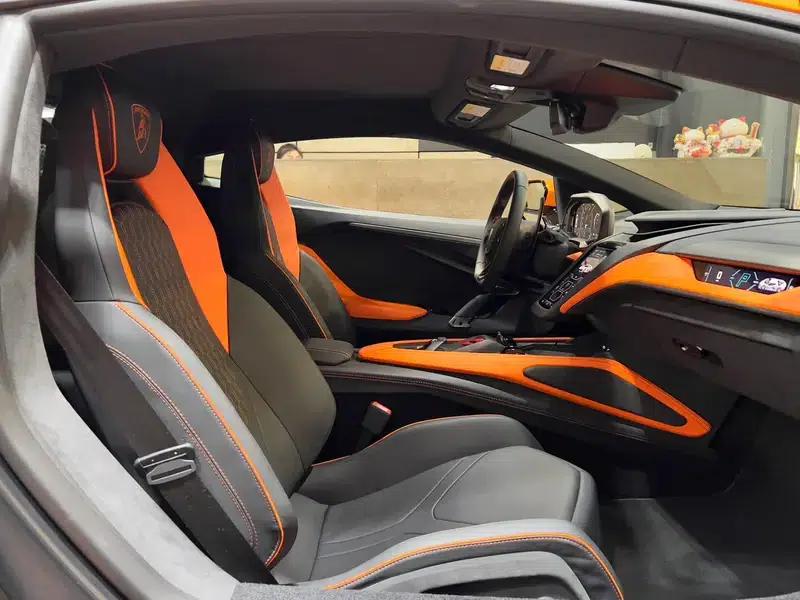 2023 Revuelto Standard Model — миниатюра 16