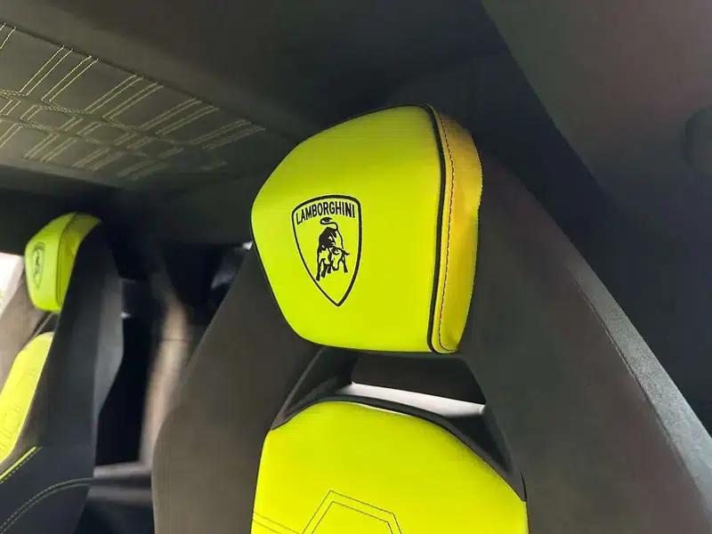 2023 Revuelto Standard Model — миниатюра 8