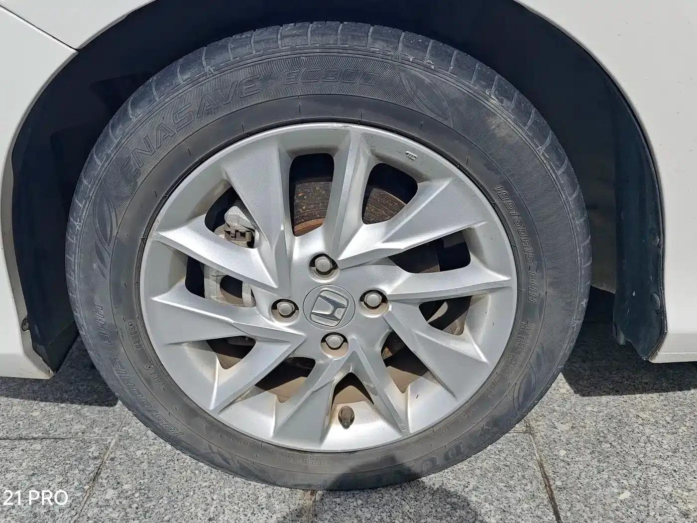 2016 Honda Greiz 1.5L CVT Fashion Edition — миниатюра 7
