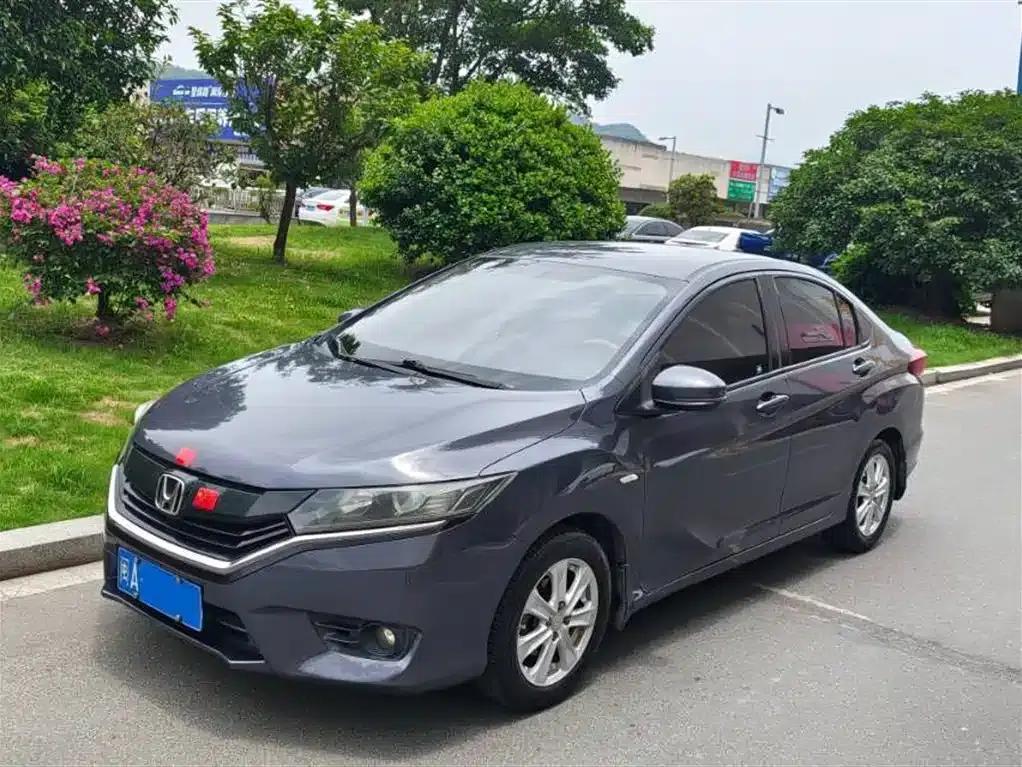 2016 Honda Greiz 1.5L CVT Fashion Edition — миниатюра 1