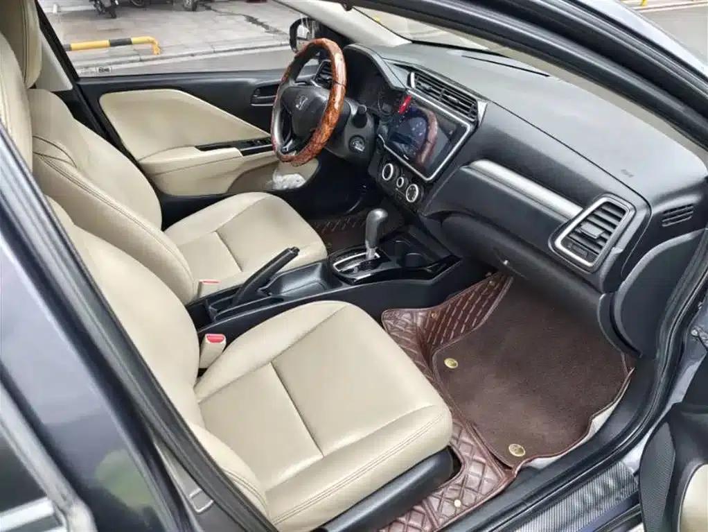 2016 Honda Greiz 1.5L CVT Fashion Edition — миниатюра 8