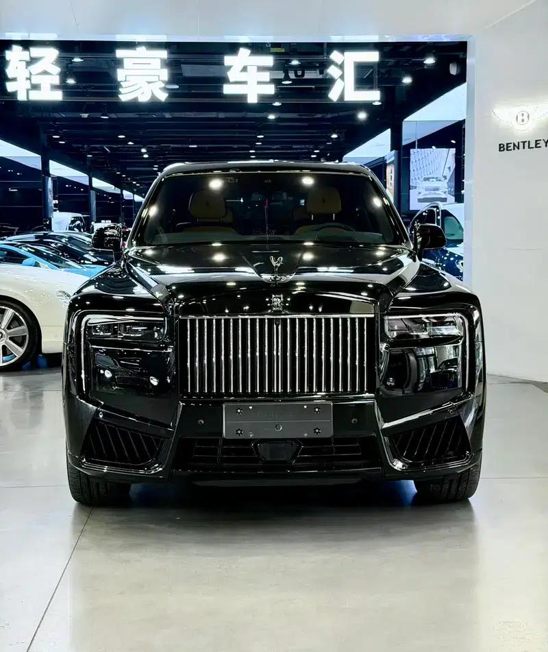 2024 Cullinan, four-seater version — миниатюра 2
