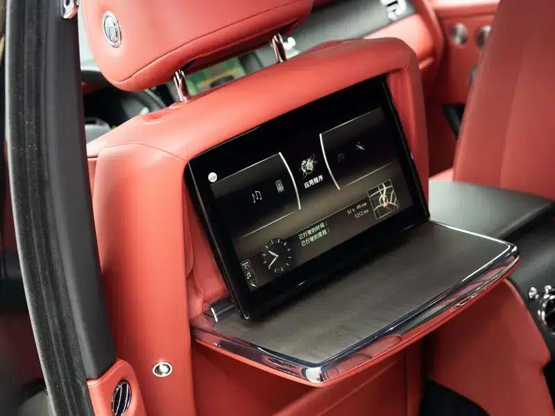 2018 Cullinan, four-seater version — миниатюра 15