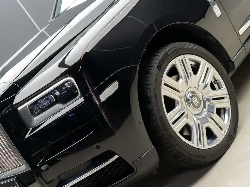 2018 Cullinan, four-seater version — миниатюра 7