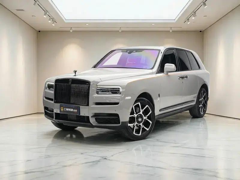 2022 Cullinan 6.7T Automatic AWD 4-seater — миниатюра 1