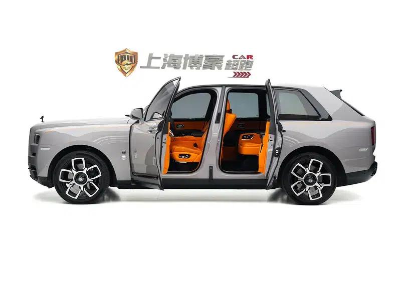2022 Cullinan 6.7T Automatic AWD 4-seater — миниатюра 15