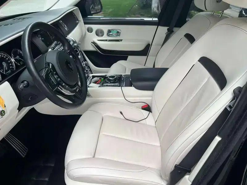2018 Cullinan 5-seater — миниатюра 15