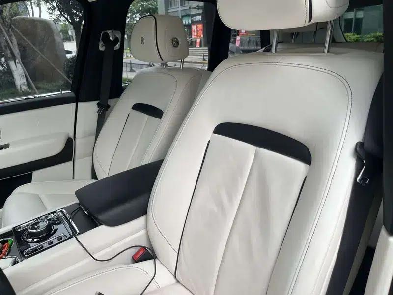 2018 Cullinan 5-seater — миниатюра 20