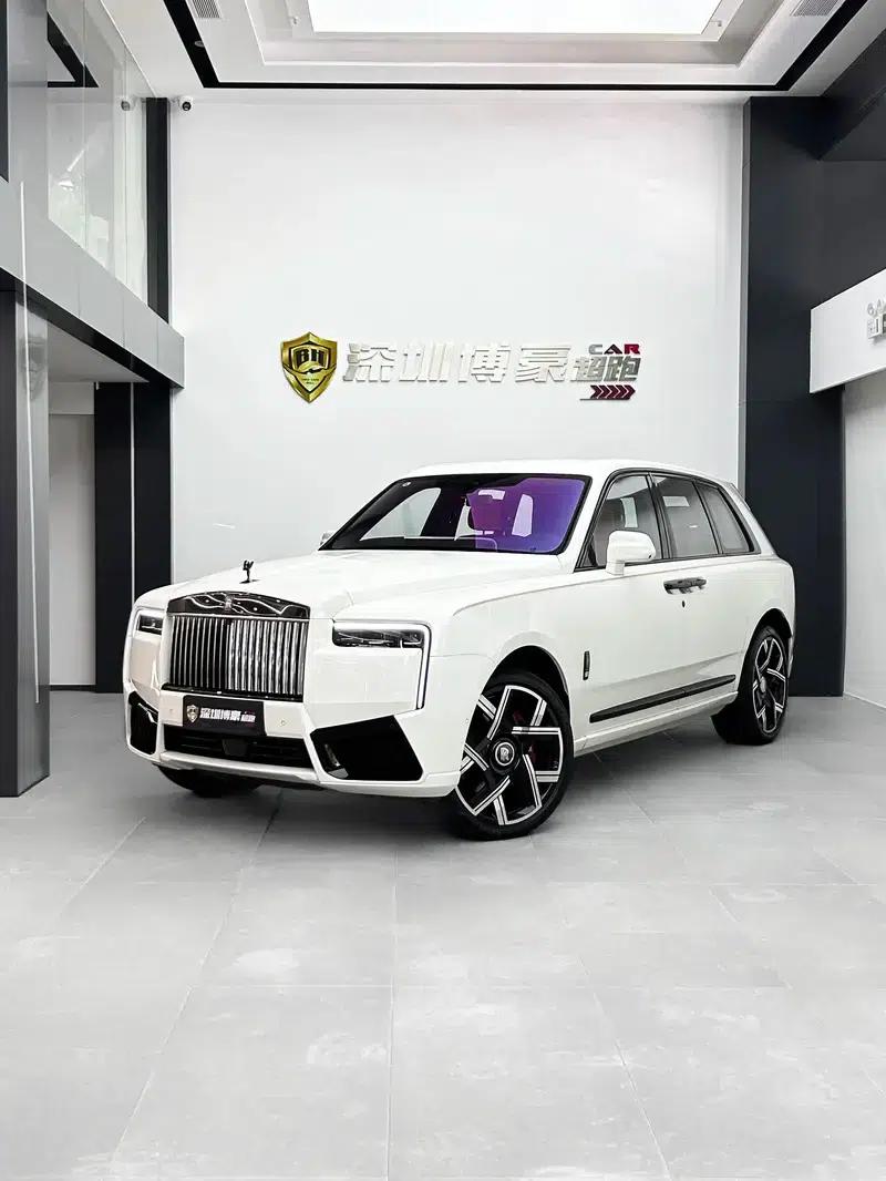 2025 Cullinan Series II Black Badge Disruptor — миниатюра 1