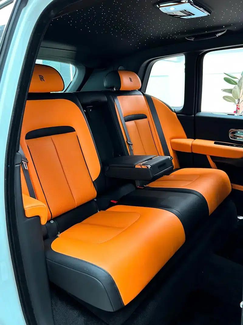 2025 Cullinan Series II Black Badge Disruptor — миниатюра 19