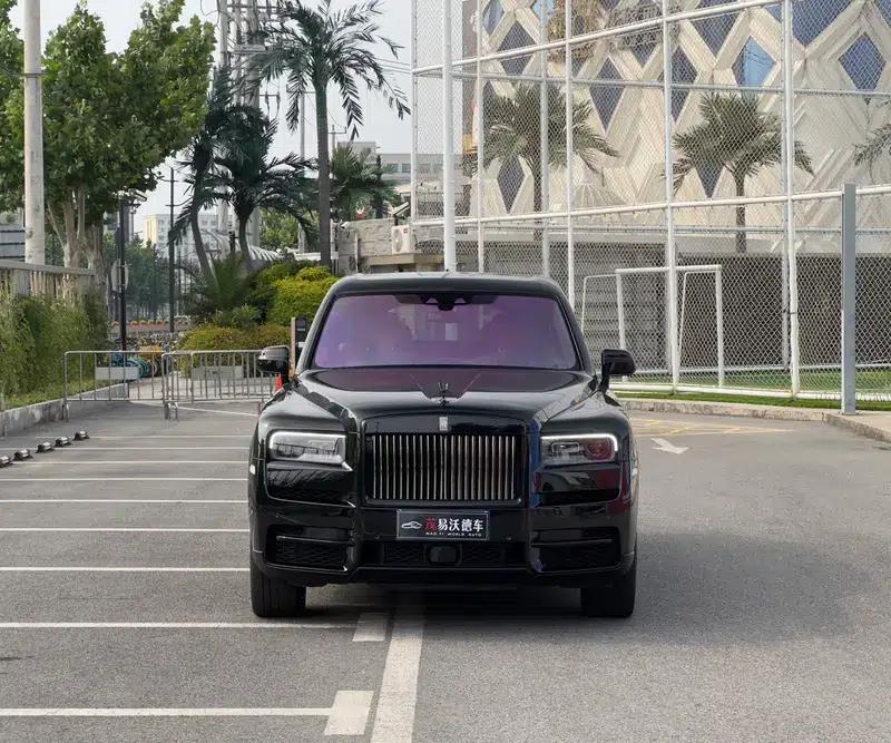 2024 Cullinan, four-seater version — миниатюра 2