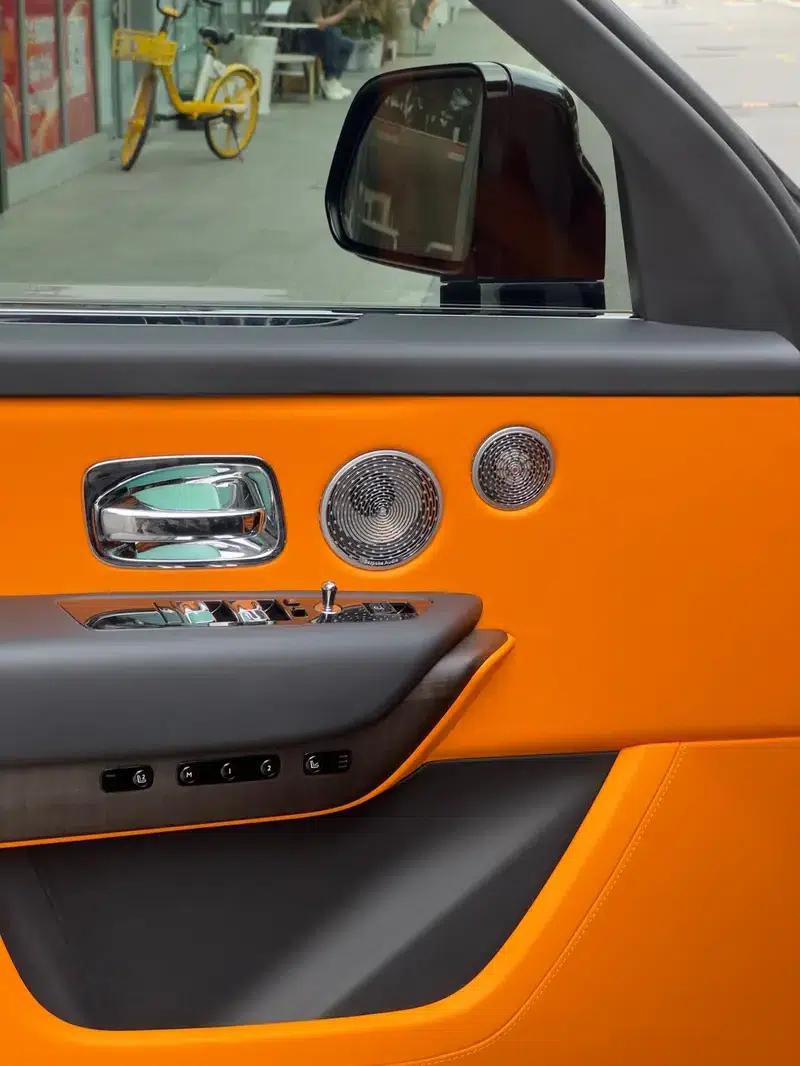 2024 Cullinan, four-seater version — миниатюра 13