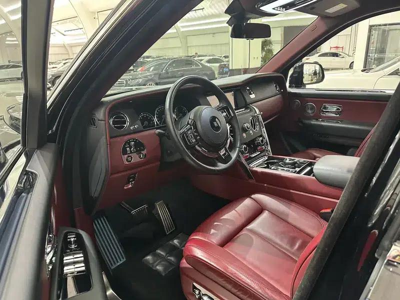 2018 Cullinan, four-seater version — миниатюра 18