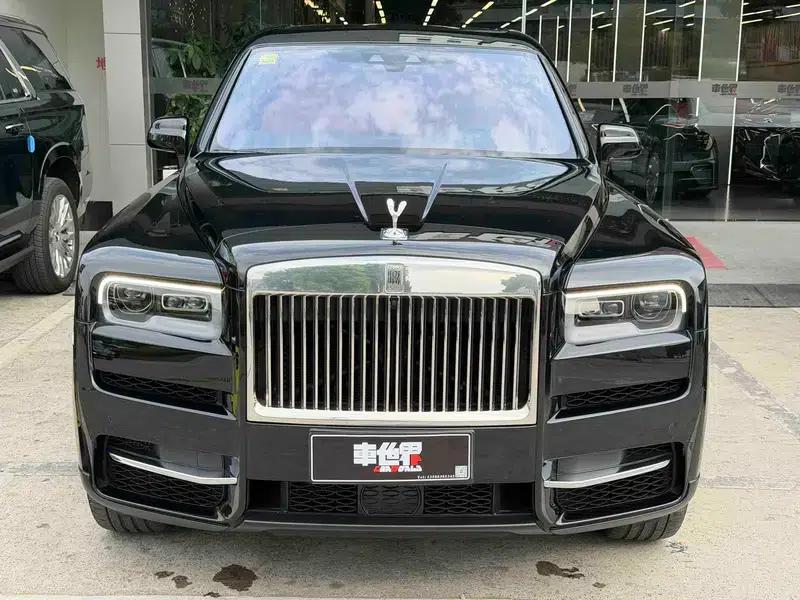 2018 Cullinan, four-seater version — миниатюра 2